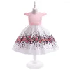 Vestidos de menina 2023 primavera no verão Kidstoddler rosa flor meninas cetim de cetim vestido na altura do joelho para cerimônias de aniversário festa de casamento 4-7 anos