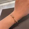 Projektowanie mody Bangle Designer Bransoletka Kobiet Kobiet Wspaniały Akcesoria do piłki cyrkon błyszczące wykwintne prezenty dziewczyny miedziane materiały 230506