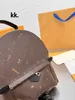 2024 nuove donne di marca Vs borse firmate borse zaino borse a tracolla a tracolla tote texture borsa in pelle verniciata nuova moda tendenza stile busta borsa portatile