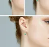 Boucles d'oreilles élégantes en forme de cœur émeraude pour femmes, pierres précieuses éblouissantes, accessoires de fiançailles et de mariage gracieux, à la mode