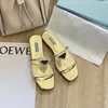 Designer slippers Fashion Sandals Women Slide Bling Rhinestone Pearl Flat Transparent Luxury Bathroom Hotel Resort Beach Shoes Slipper Slip Slides Toe Slides