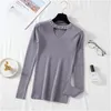 Frauen Pullover 2023 Mode Perlen V-Ausschnitt Pullover Frauen Pullover Tops Koreanische Weiche Feste Weibliche Volle Winter Schwarz Weiß Top