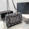 Tasarımcı çantaları tam elmas omuz çantası kadın yemek çantaları zincir crossbody elmas çantalar zincir lady cüzdan 888