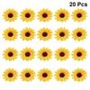 Decoratieve bloemen 30 pc's kleine zonnebloemen ambachten cadeau ornamenten bruiloft haarclip nephoofden mini tiara boom decor