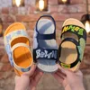 Sandálias crianças meninas de verão meninas de verão bebê de fundo macia sapatos de praia 230505