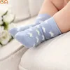 3pcs çift/lot çocuklar yumuşak pamuklu çoraplar erkek kız bebek bebek moda şerit sıcak sonbahar yıl çocuklar karikatür çorap