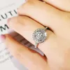 Anéis de casamento Designer de cores de prata 2023 redondo holo rosa anel de noivado de pedra branca para mulheres jóias de marca clássica r5023
