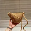 Designer Straw Bag Women's Semester Summer Travel Beach Påsar Koppling Crossbody Fashion Ribbon Bow Decoration Beach Axel