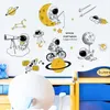 Carte da parati Creative Cartoon Astronauts Wall Stickers per la camera dei bambini Boy Bedroom Wall Decor Adesivi autoadesivi Decorazione della stanza Home Decor 230505