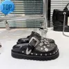 Sandali Designer Pantofole Donna Toga Moda Lusso Fondo spesso con fibbie Rivetti Pezzi di metallo Punk Vento Nero Piatto Seghettato Casual Testa avvolgente H