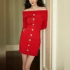 Robes décontractées Sexy une épaule mini robe tempérament à la mode de haute qualité serré tricot rouge