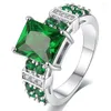 Anneaux de mariage le cadeau parfait pour votre petite amie bague de couleur argent Zircon de mode verte superbe processus de galvanoplastie et de polissage