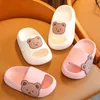 Slipper kinderen S Beach Slippers For Boys Girls Home schoenen Zomer Dikke Flip Flops Soft Cartoon Ourdoor 230505