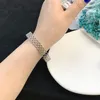 Bangle ihåliga pärlor armband form design guld färg rostfritt stål för kvinnliga gåvor grossist