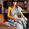 Шарфы Индия Непал импортировал большие квадратные шарф -одеяло с бусинами Осень Весна Зимняя Зимняя Женская Утолщенная теплый шерстяной пластик 150 см.