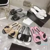 Women Slippers Sandals Beige Black Pink Camellia Flower Rubber Fashion Causal Slipper Designer Luxury Summer Pool Beach Thong Flat Flip Flops