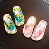 Pantofola Cartoon Fruit Pattern Flip Flop Pantofole estive per bambini Neonate Scarpe da spiaggia Sandali da viaggio leggeri per bambini 230505