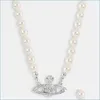 Hangende kettingen modeontwerper Vivian West Queen Pearl fl Diamond ketting klassieke dames sieraden veelzijdige sleutelbeen kreeft cla dhxcn