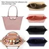 Casos de bolsas de cosméticos comprovam o organizador de inserção de inserção para mulheres viagens de bolsa interna bolsa portátil bolsas de cosméticos se encaixam em várias sacolas de marca 230505