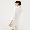 Kvinnor Blusar Spring Oein Cotton Lapel Shirt Classic Beading Designer Simple Loose Long Sleeve White Womens Tops