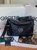 Grotto Tote Bags Designer Luxury Grottos Arrow Vintage Classic Shopping Embrayage Grande capacité Totes Shopper Sac à bandoulière Sac à main en cuir Sacs à main de plage