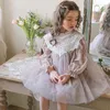Flickaklänningar koreansk stil vårklänning långa puffärmar spetsar rufsar bomull baby prinsessan barn söta kläder för 1-12 år CC100