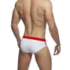 Mäns badkläder europeiska och amerikanska nya mäns färgmatchande triangel simningstammar sommar sexig multinationell flaggfärg matchning p230506