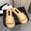 Desenhador Chinelos Senhoras Sandálias Praia Plana Luxo Casual Moda Respirável Chinelos Sapatos Antiderrapante Clássico Marca Exterior Interior