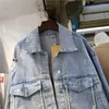 Chaquetas de mujer europeas, abrigos vaqueros holgados Retro finos y salvajes con cuentas para industria pesada, ropa de calle a la moda para primavera y verano 2023