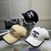 Erkekler için Şapka Tasarımcıları kanal Beyzbol Şapkası Tasarımcısı Gündelik Unisex Çift Şapkası Lüks Moda Kadın Erkek Casquette Gömme Şapkalar Kadın Kova Şapkaları Kamyon Şoförü Şapkaları