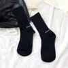 Designer de marca de moda meias meias homens homens de alta qualidade algodão All-Match Classic Breathable Mixing Football Basketball Meias