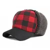 Berets hat dames herfst en winter buiten warme honkbal pet heren pluche dikke plaid oorbeveiliging katoenkapbieren