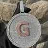 Collane con ciondolo Lettera a bolle Disco ghiacciato Targhette personalizzate Gioielli personalizzati per uomo Micro Pave Prong Impostazione Charms 230506