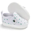 Chaussures de garçons pour bébés nouveau-nés printemps coton à seme à seme à seme à semelle plate à plat baskets peu profondes First Walkers Chaussures pour tout-petits