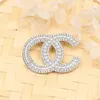 Badge Women Designer Brooch Brand Letter Brooches Gold Plated Inlay Crystal Rhinestone Jewelry Pins Broches Unisex Wedding Party