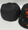 Gereed voorraad Groothandel Hoogwaardige heren Atlanta Sport Team Past Caps QS Flat Brim on Field Hats Volledig gesloten design maat 7- Maat 8 Gebrachte honkbal Gorra Casquette A2