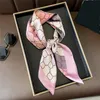 スクエアスカーフ70cm高級デザイナーレタープリントプリント女性用カシミアスカーフショールファゾレットネッカチーフボックス