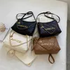 80 ٪ قبالة حقيبة اليد التخليص الجديد Lingge سلسلة حقائب المرأة الحضرية البسيطة الإبطية الأزياء الصغيرة العطور تسوق الملمس واحد كتف