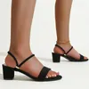 Sandaler chunky kvinnor mode mitt klackar skor sexiga märke pumpar sommar slingback tofflor flip-flops glider 2023