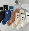 Multicolor Fashion 7-1977 Designer Hommes Chaussettes Femmes Hommes Haute Qualité Coton All-Match Classique Respirant Mélange Football Basketball Chaussettes