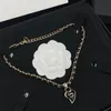 Dames kettingen ontwerper luxe merk sieraden vrouwen parels ketting hartketen ketting gouden letter diamant voor dames bruiloft cadeau