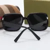 Retro Classic överdimensionerade solglasögon för kvinnliga glasögon Eye Hight Quality Eyewear Sunshade Eyeshield Europeiska stilglasögon med Box Fashion Square Solglasögon