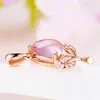Pendanthalsband Elegant Rose Gold Color Crystal Flower Necklace Charm Natural Pink Gems Women's Wedding Banket Jewelry Xmas Gifts