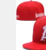 Ready Stock Wholesale Casquettes ajustées de l'équipe de sport de Los Angeles pour hommes de haute qualité LA Bord plat sur les chapeaux de champ Conception entièrement fermée Taille 7- Taille 8 Casquette ajustée Baseball Gorra Casquette A2