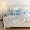 Set di biancheria da letto Double Ruffle Farmhouse Waterfall Copripiumino 4/7Pcs Shabby Blue Chic Set per la decorazione della camera delle ragazze Federe da letto