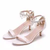 Sandalen Comemore Summer Ladies Wedding Bride Shoes Sandalen Dames Stiletto Witte Heel Vrouw Sandaal voor vrouwen Pearl Medium Heel 5 cm 44 230508