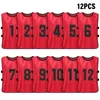 Balls 12 PC Adultos Soccer Pinnies Futebol Team Jerseys Youth Sports Scrimmage Soccer Team Treinamento Numerado Bibs Practice Sports Vest 230508