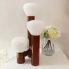 테이블 램프 북유럽 크리 에이 티브 LED 램프 현대 철 책상 조명 침실 머리맡 연구 거실 커피 미니멀리스트 빛