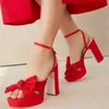 Sandals Luxury Ladies Platform Saltos altos sandálias Fashion Bow Summer Summer Party Banquet Pleat Plus Size Shoes 230508