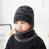 Boinas Niños Gorros de punto de invierno Gorro de lana para niñas Gorro para niños Conjunto de bufanda Calentador de cuello de cráneo cálido con forro polar grueso Boinas para niños